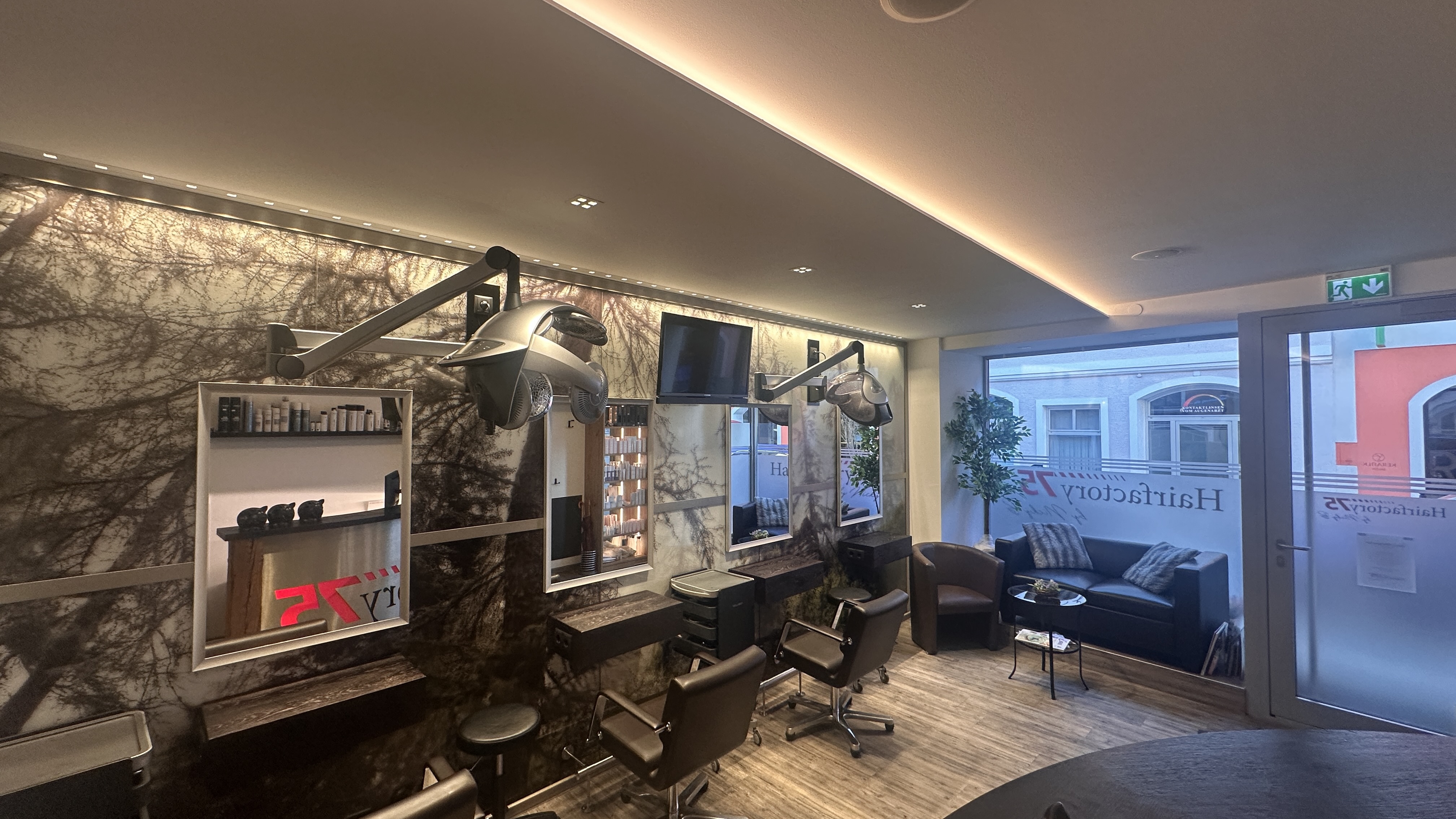 Hairfactory 75 Öffnungszeiten